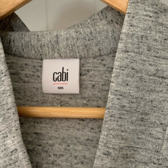 Cabi Style 3060 Small Heathered Gray V Neck Long Sleeve Placket Top - Picture 2 of 8